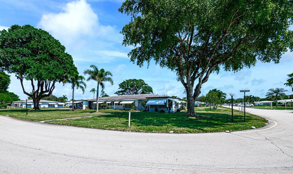 405 High Point Boulevard North, Unit D Delray Beach, FL 33445 - Photo 43 of 51 Aerial