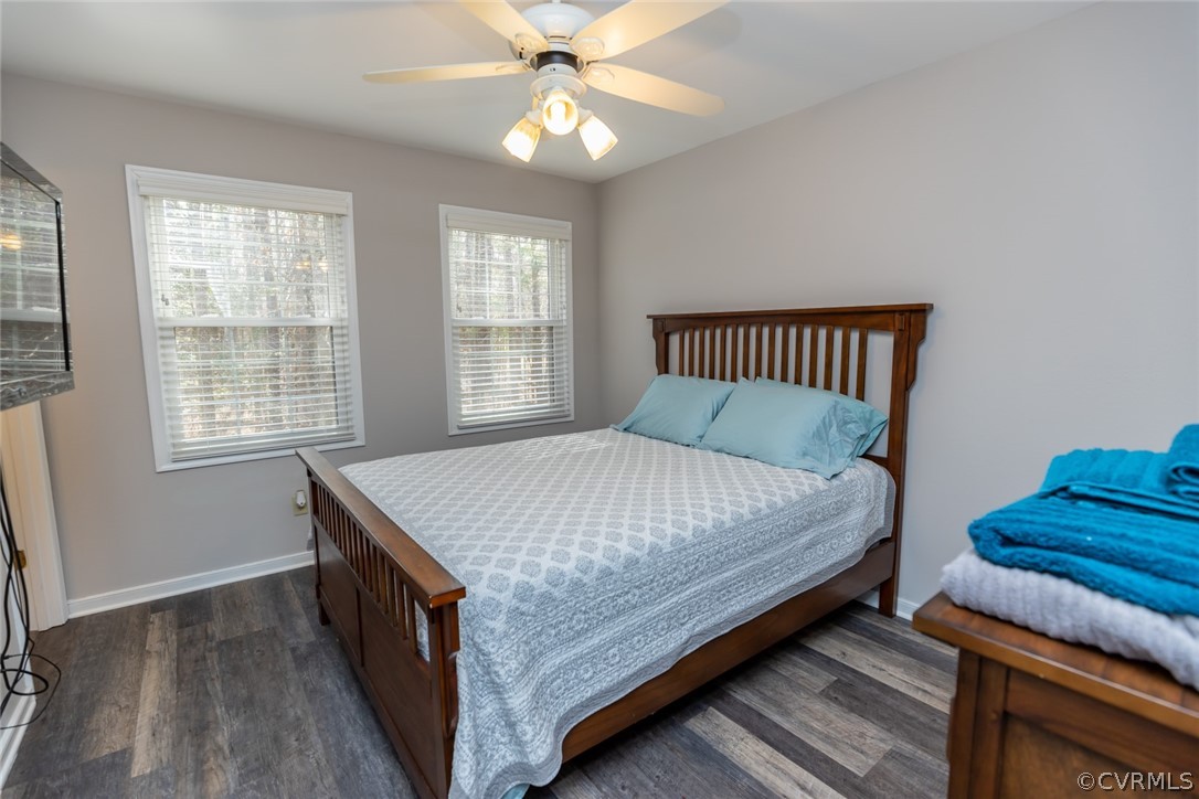 11184 Cauthorne Road Glen Allen, VA 23059 - Photo 19 of 25 Gallery Image 19