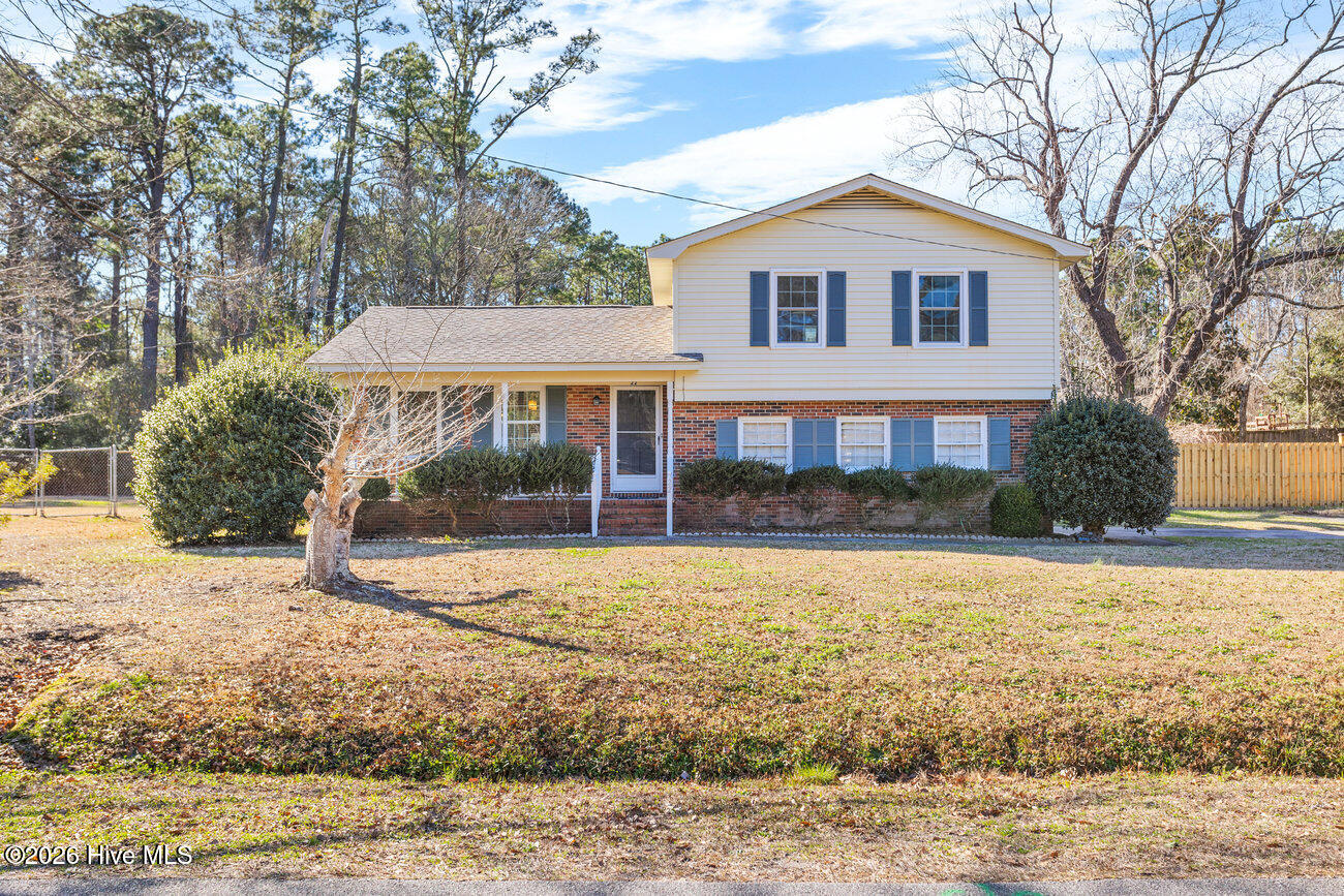 22 Pelican Point Road Wilmington, NC 28409 - Photo 1 of 32 22 Pelican Point