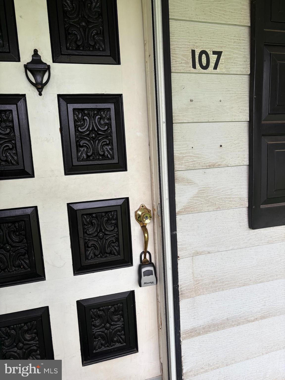 107 Compass Road Middle River, MD 21220 - Photo 3 of 16