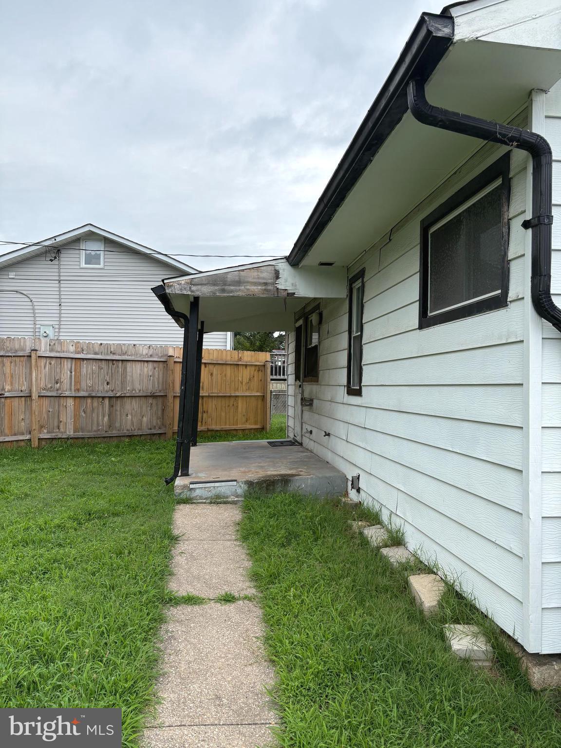 107 Compass Road Middle River, MD 21220 - Photo 5 of 16