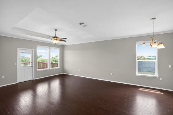 $2,095 | 5816 Minch Road, Austin, TX 78754