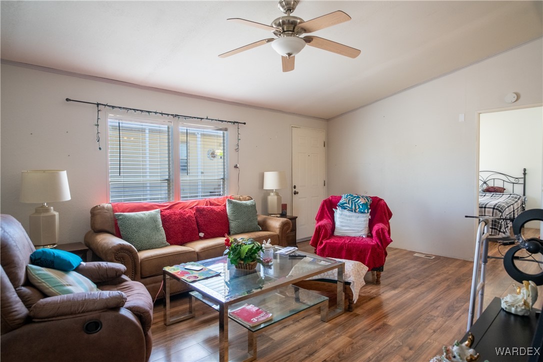 2066 East El Rodeo Road, Unit 15 Fort Mohave, AZ 86426 - Photo 3 of 23 Living Room