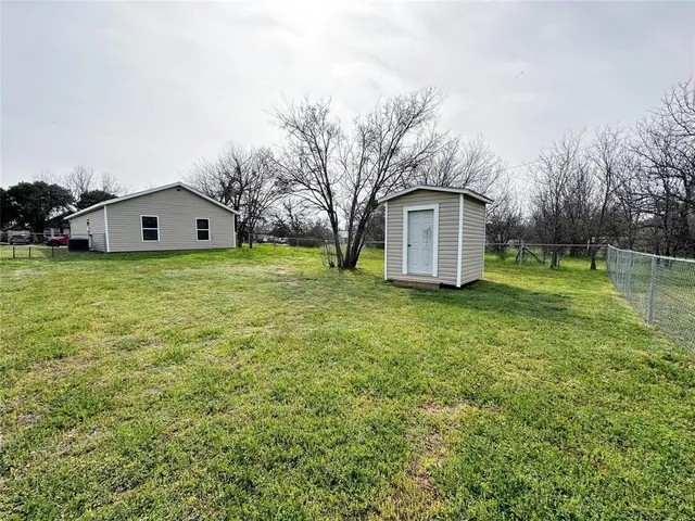 $99,000 | 1305 Blewett Street, Graham, TX 76450
