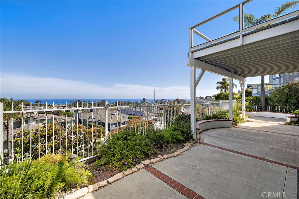 34042 Cambridge Road Dana Point, CA 92629 - Photo 14 of 16