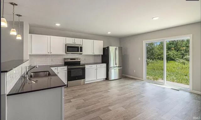 $394,900 | 5116 Bankside Court, Mishawaka, IN 46544