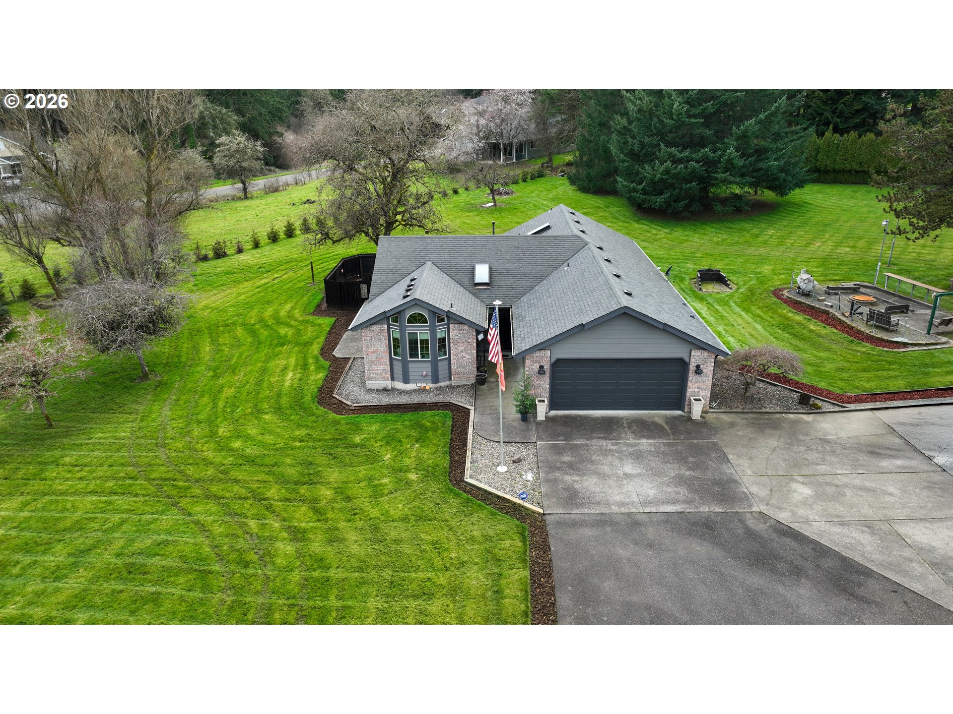 33954 Vista Lane Warren, OR 97053 - Photo 48 of 48 a aerial view of a house