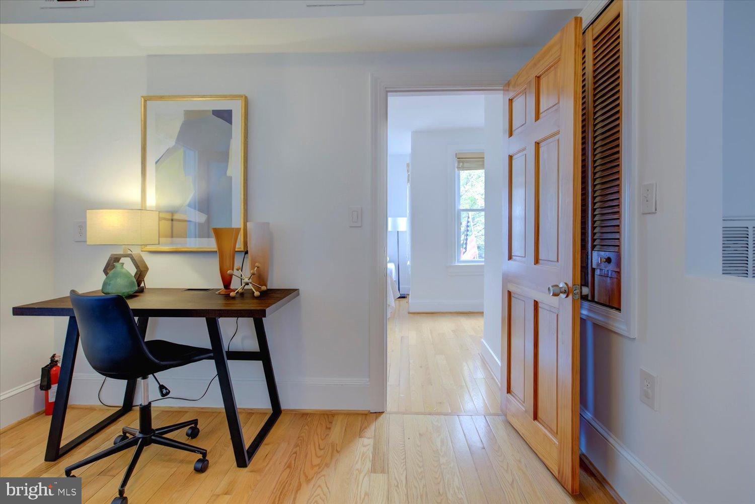 911 Independence Avenue Southeast Washington, DC 20003 - Photo 27 of 38 Inviting second floor workspace.