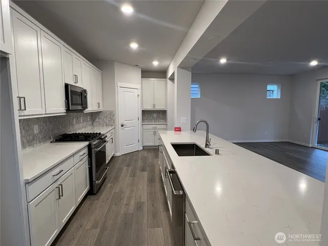 $3,399 | 3111 84th Drive Northeast, Marysville, WA 98270