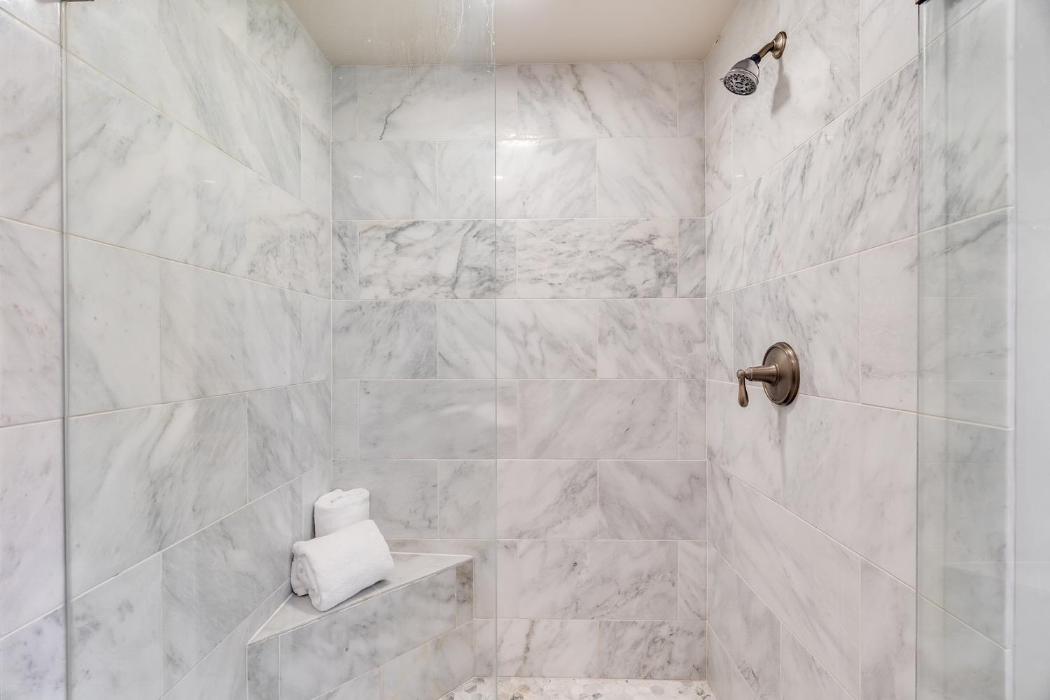 6425 Shadyglen Road Cincinnati, OH 45243 - Photo 40 of 48 Gallery Image 40
