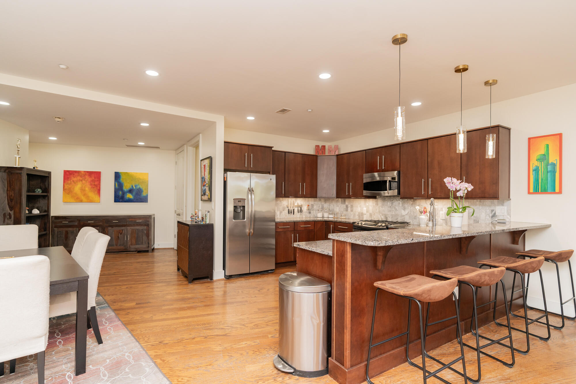 4 Cherokee Blvd., Unit 314 Chattanooga, TN 37405 - Photo 8 of 63 Perfect for entertaining