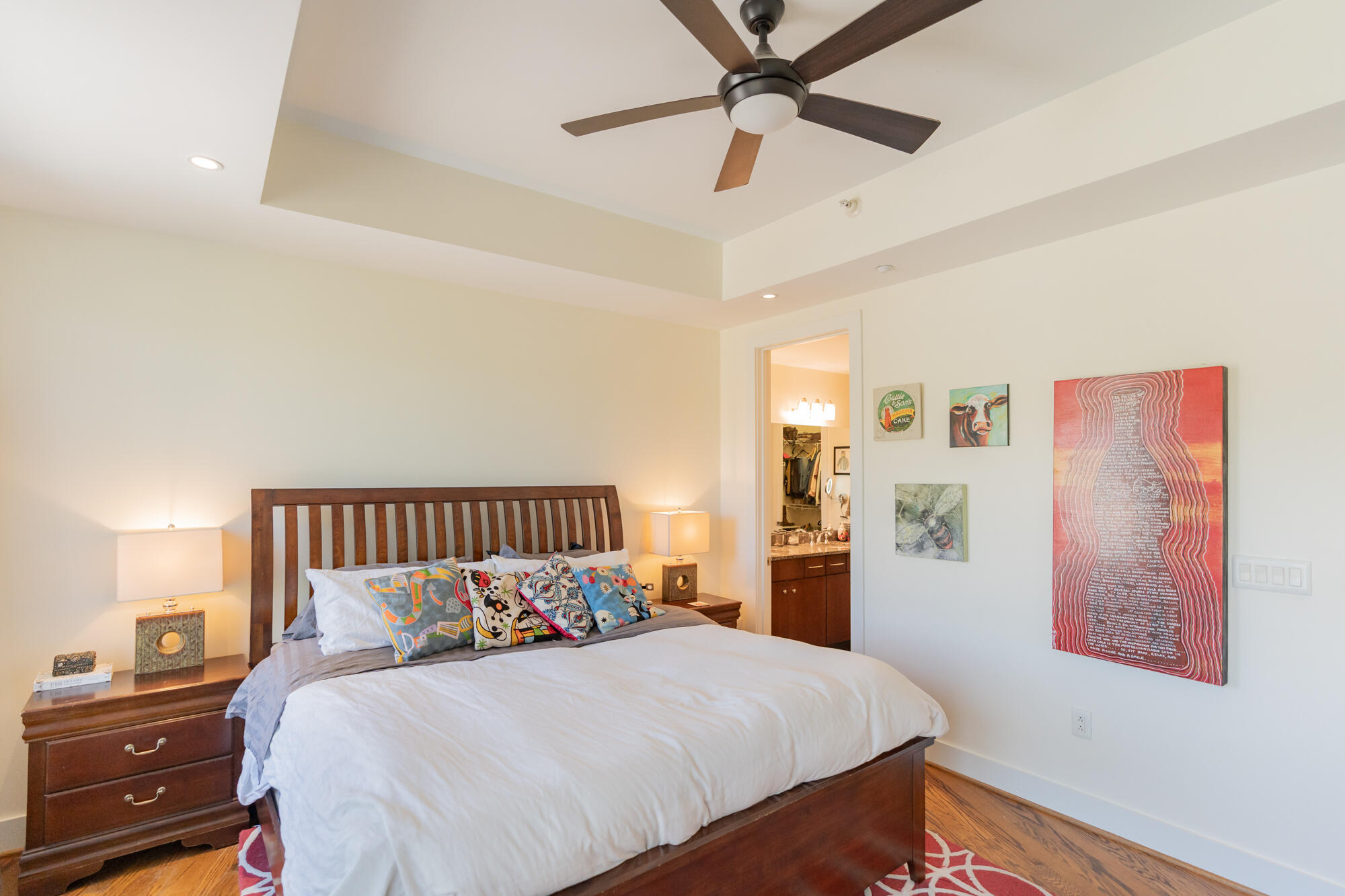 4 Cherokee Blvd., Unit 314 Chattanooga, TN 37405 - Photo 14 of 63 Tray ceiling and neutral colors