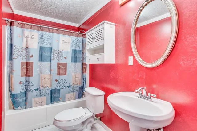 $334,900 | 2751 North Bellwood Street, Wichita, KS 67205