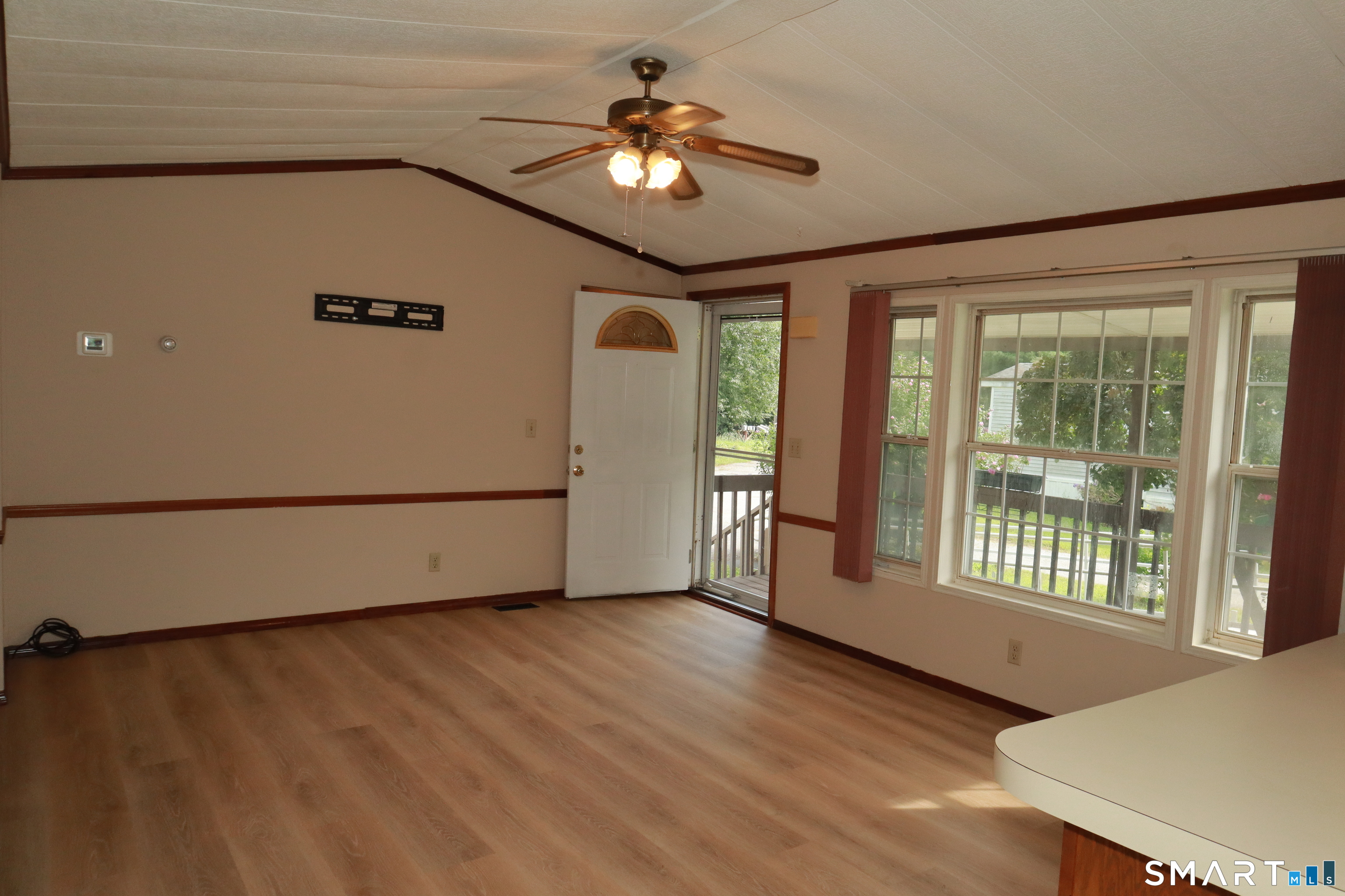 126 Williams Road Montville, CT 06370 - Photo 11 of 31 Gallery Image 11