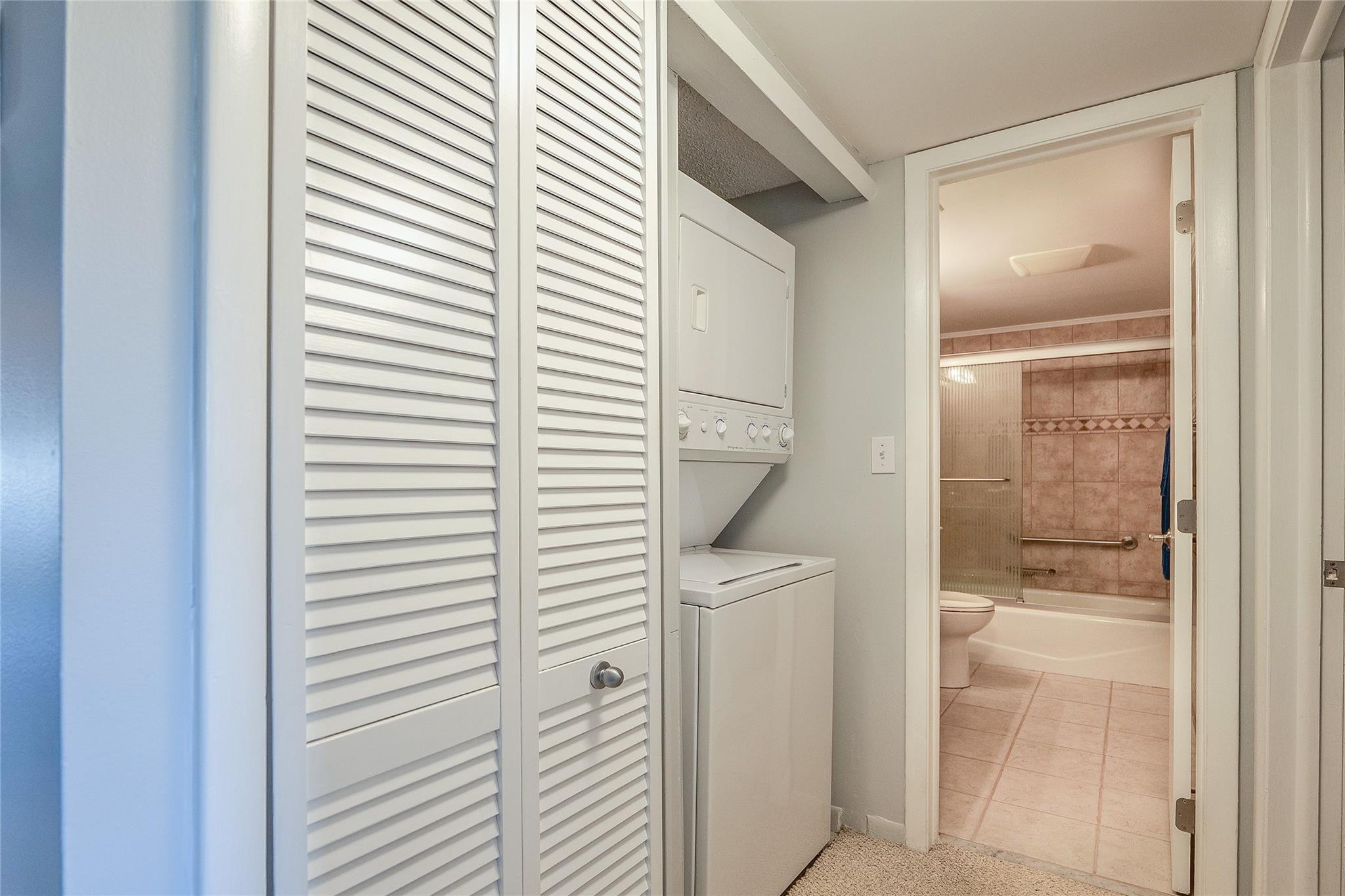 3920 Inverrary Boulevard, Unit 604C Lauderhill, FL 33319 - Photo 14 of 54 Photo 14