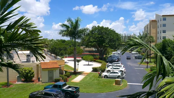 $149,900 | 3920 Inverrary Boulevard, Unit 604C, Lauderhill, FL 33319