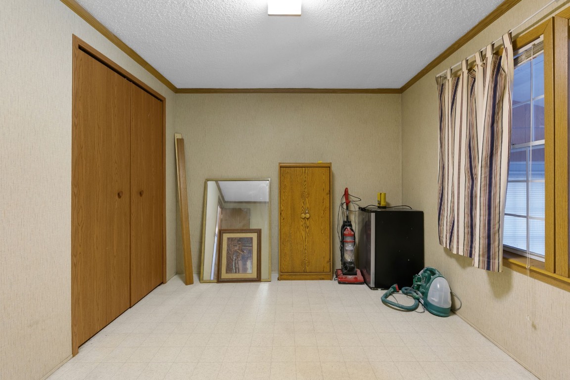 301 Flint Road Binghamton, NY 13905 - Photo 18 of 29