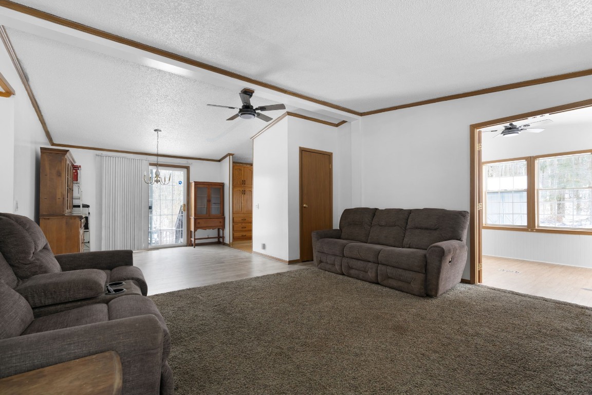 301 Flint Road Binghamton, NY 13905 - Photo 4 of 29