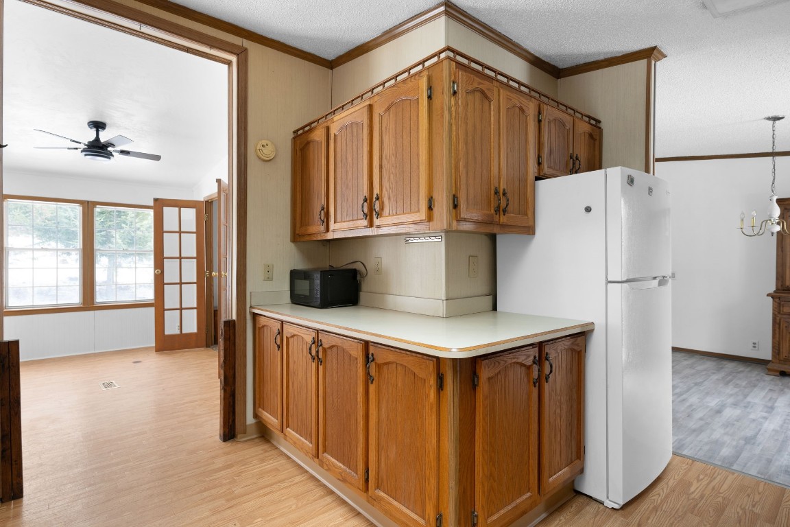 301 Flint Road Binghamton, NY 13905 - Photo 8 of 29