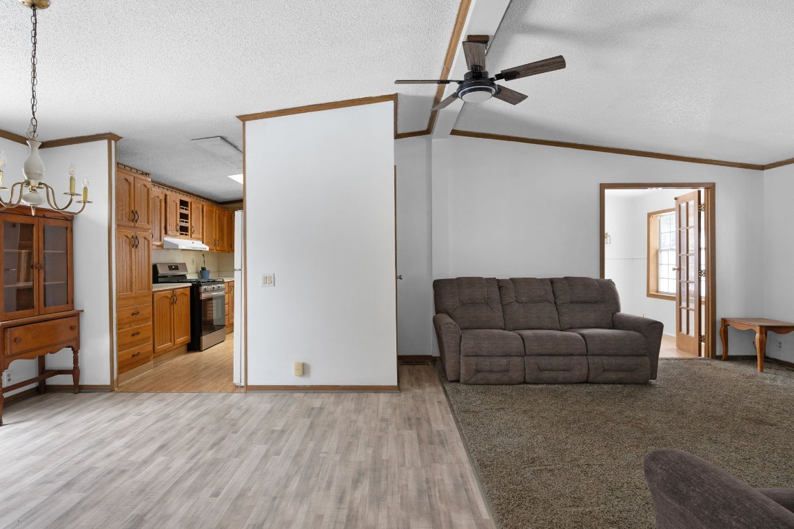 301 Flint Road Binghamton, NY 13905 - Photo 10 of 29