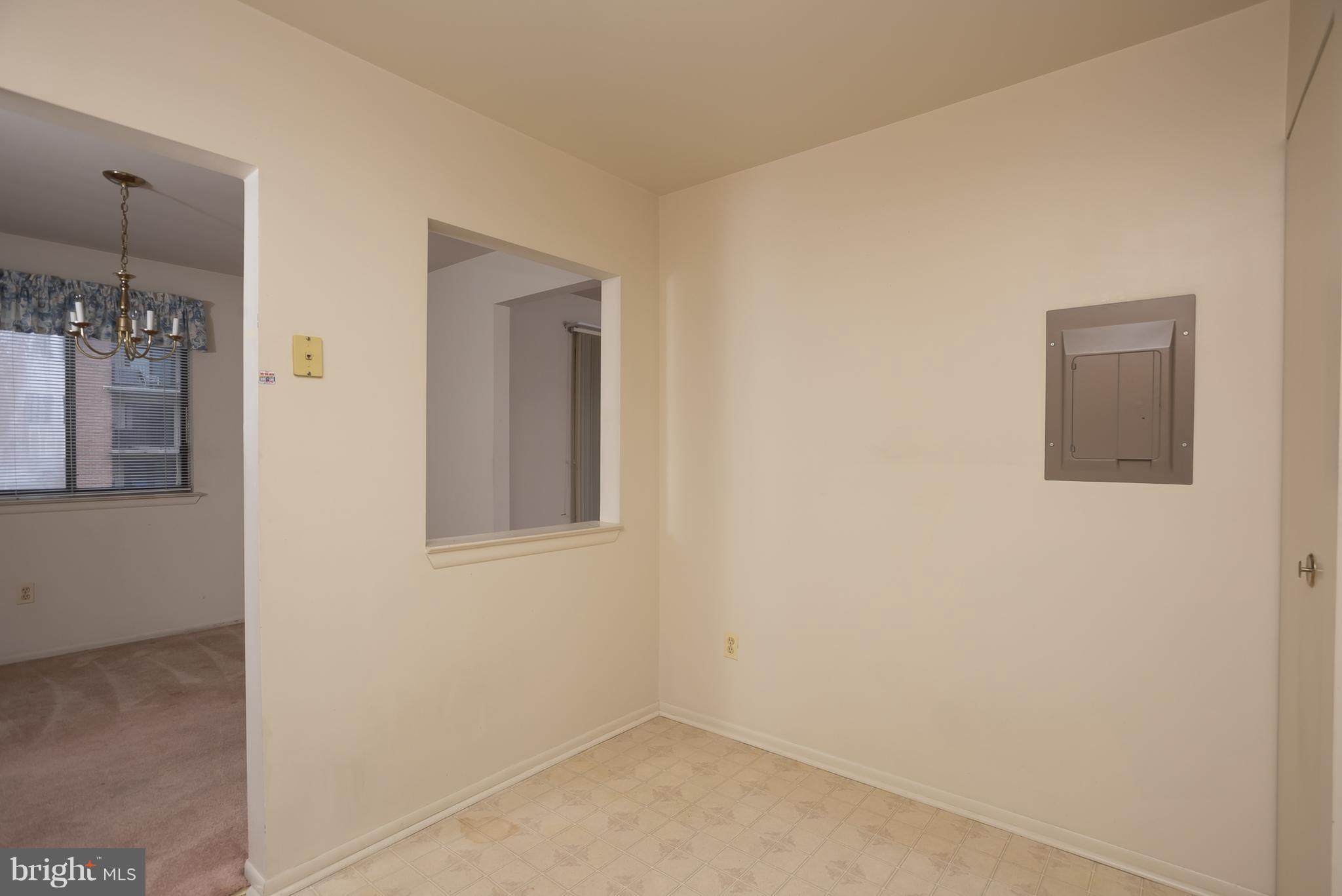 1000 Spring Gate Road, Unit 2A Baltimore, MD 21228 - Photo 8 of 25 Dining Room