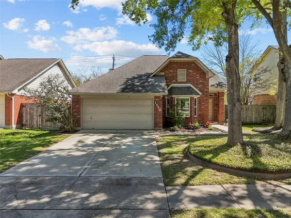 $295,000 | 1518 Mabry Mill Road, Houston, TX 77062