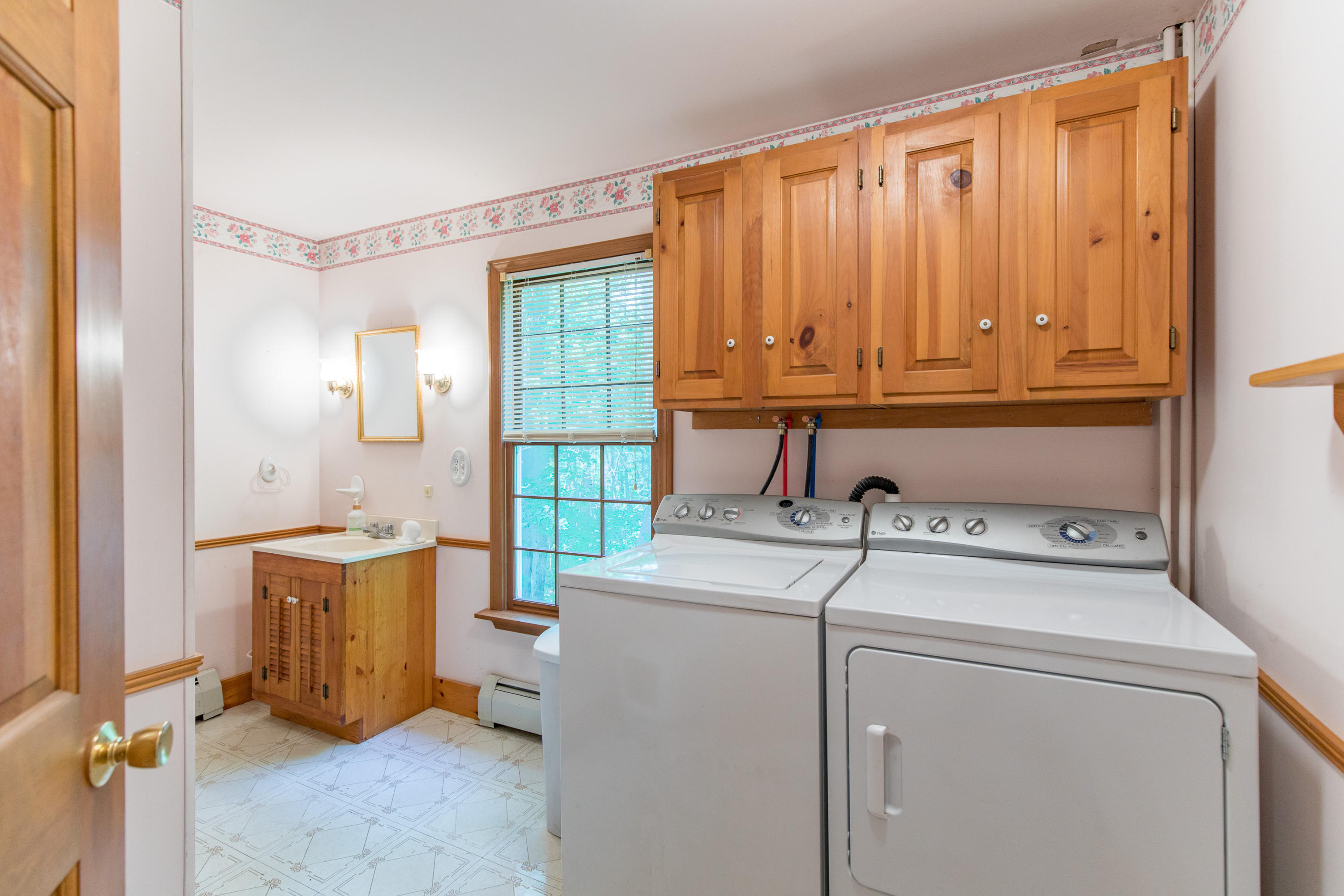 71 Back Meadow Road Nobleboro, ME 04555 - Photo 24 of 42 71 Back Meadow Nobleboro-22