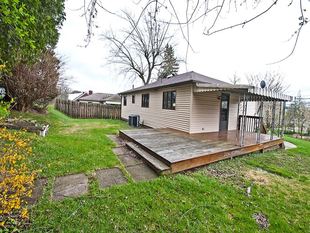 3079 East Hardies Road Gibsonia, PA 15044 - Photo 2 of 24 Gallery Image 2