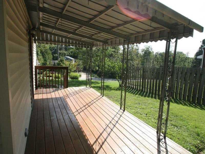 3079 East Hardies Road Gibsonia, PA 15044 - Photo 22 of 24 Patio/Deck.