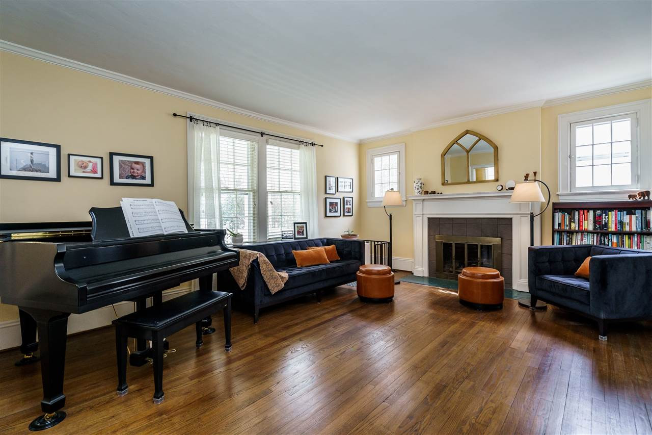 302 West Whitaker Mill Road Raleigh, NC 27608 - Photo 6 of 28 Photo 6