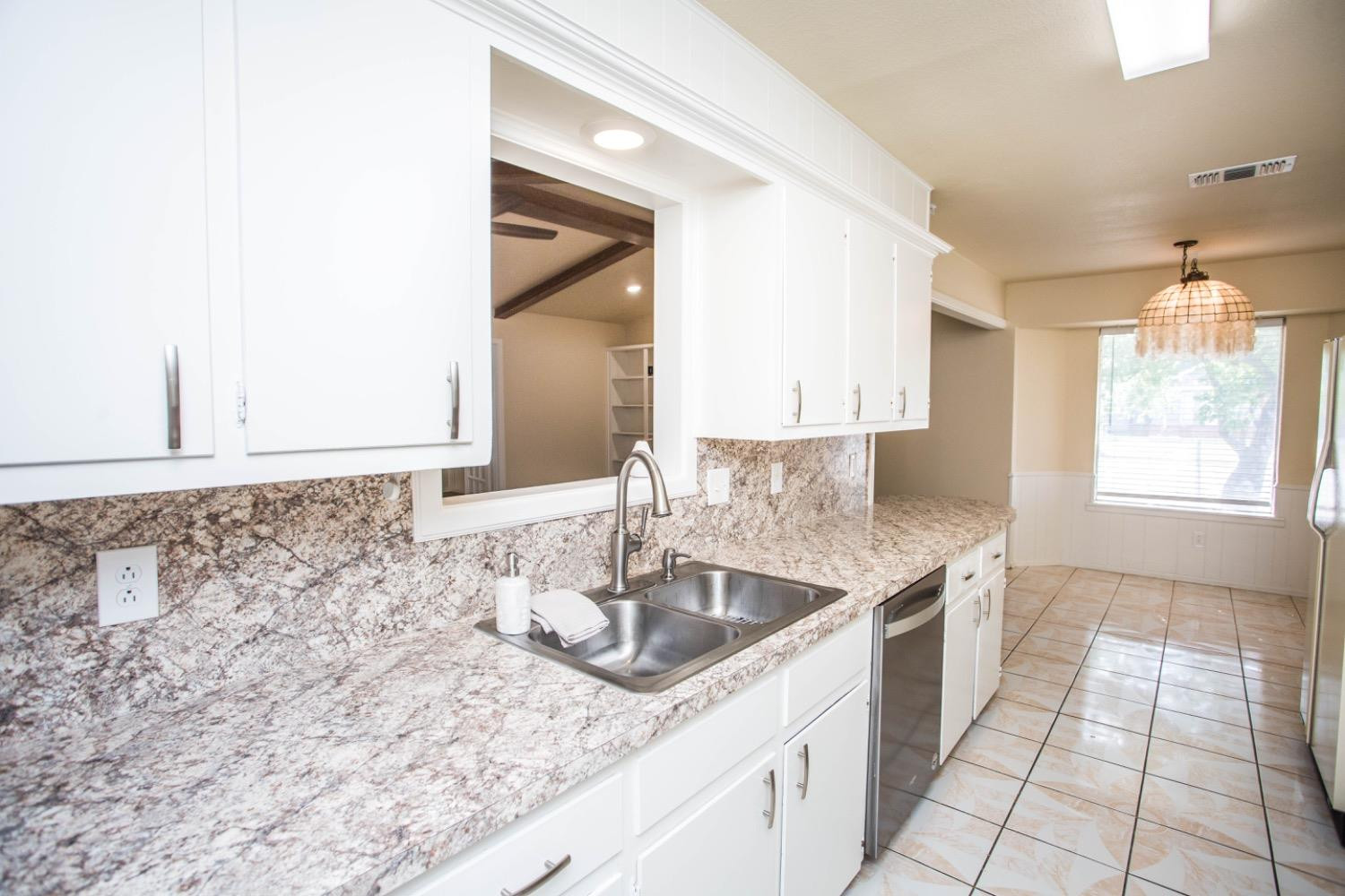 5625 Amherst Street Lubbock, TX 79416 - Photo 12 of 40 Photo 12