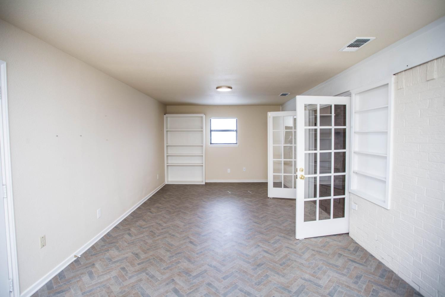 5625 Amherst Street Lubbock, TX 79416 - Photo 8 of 40 Photo 8