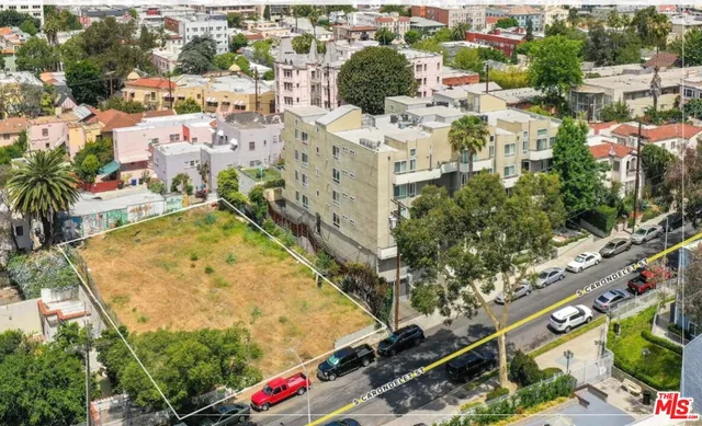 $3,000,000 | Undisclosed Address, Los Angeles, CA 90057