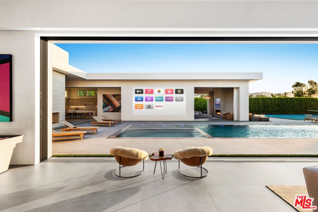 52435 Ross Avenue La Quinta, CA 92253 - Photo 5 of 39 a living room with furniture and a couch