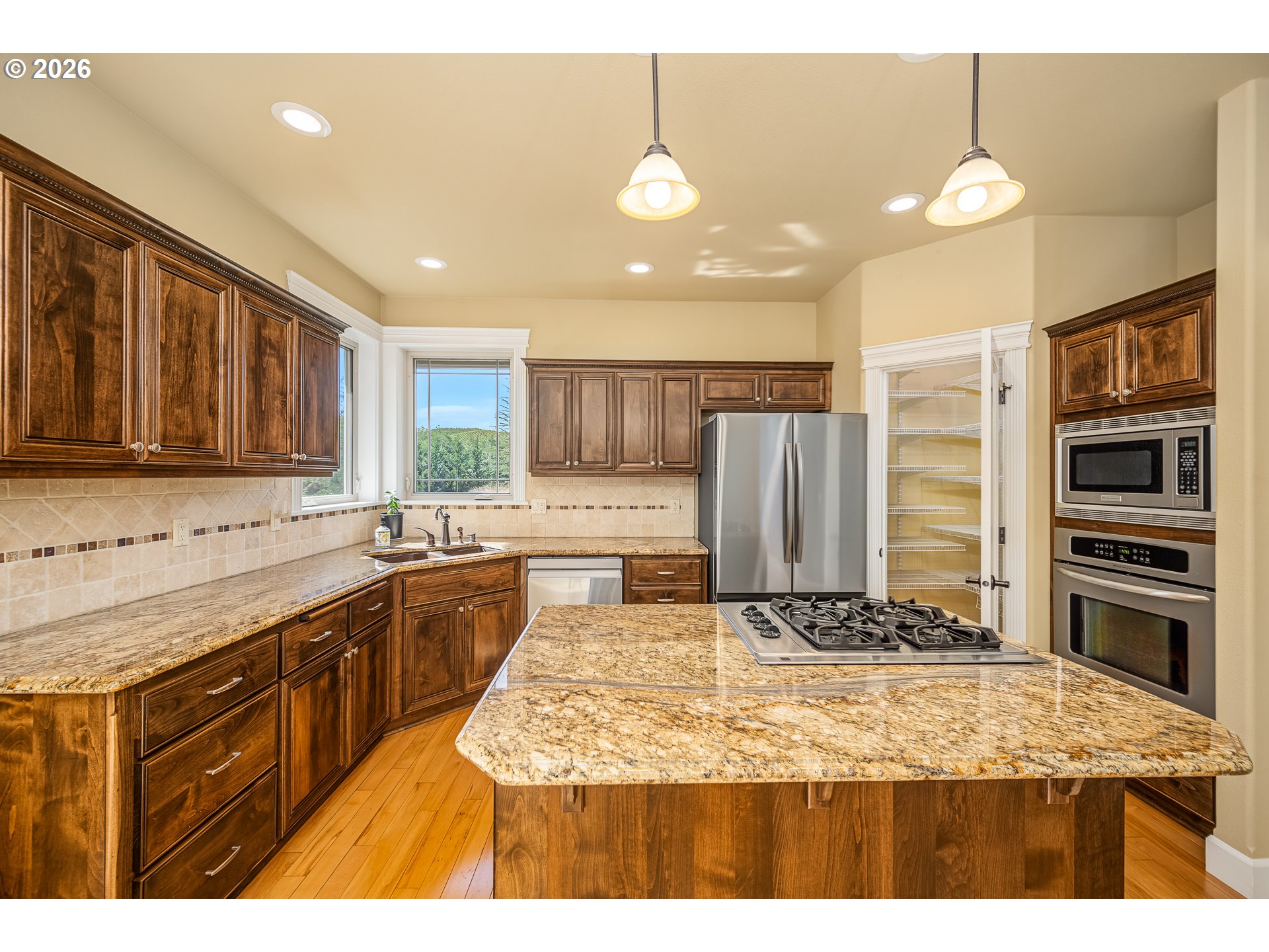 2620 Northwest Brockway Road Winston, OR 97496 - Photo 10 of 44