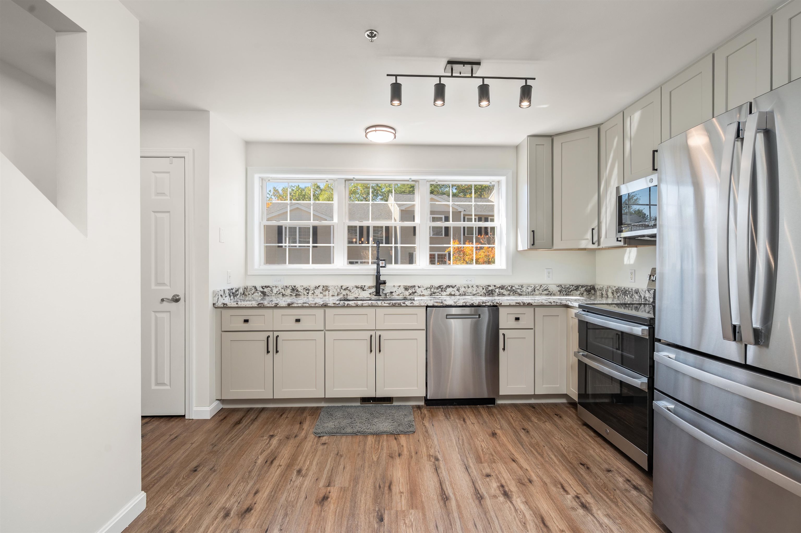 19 Dillon Way, Unit 4 Laconia, NH 03246 - Photo 13 of 40