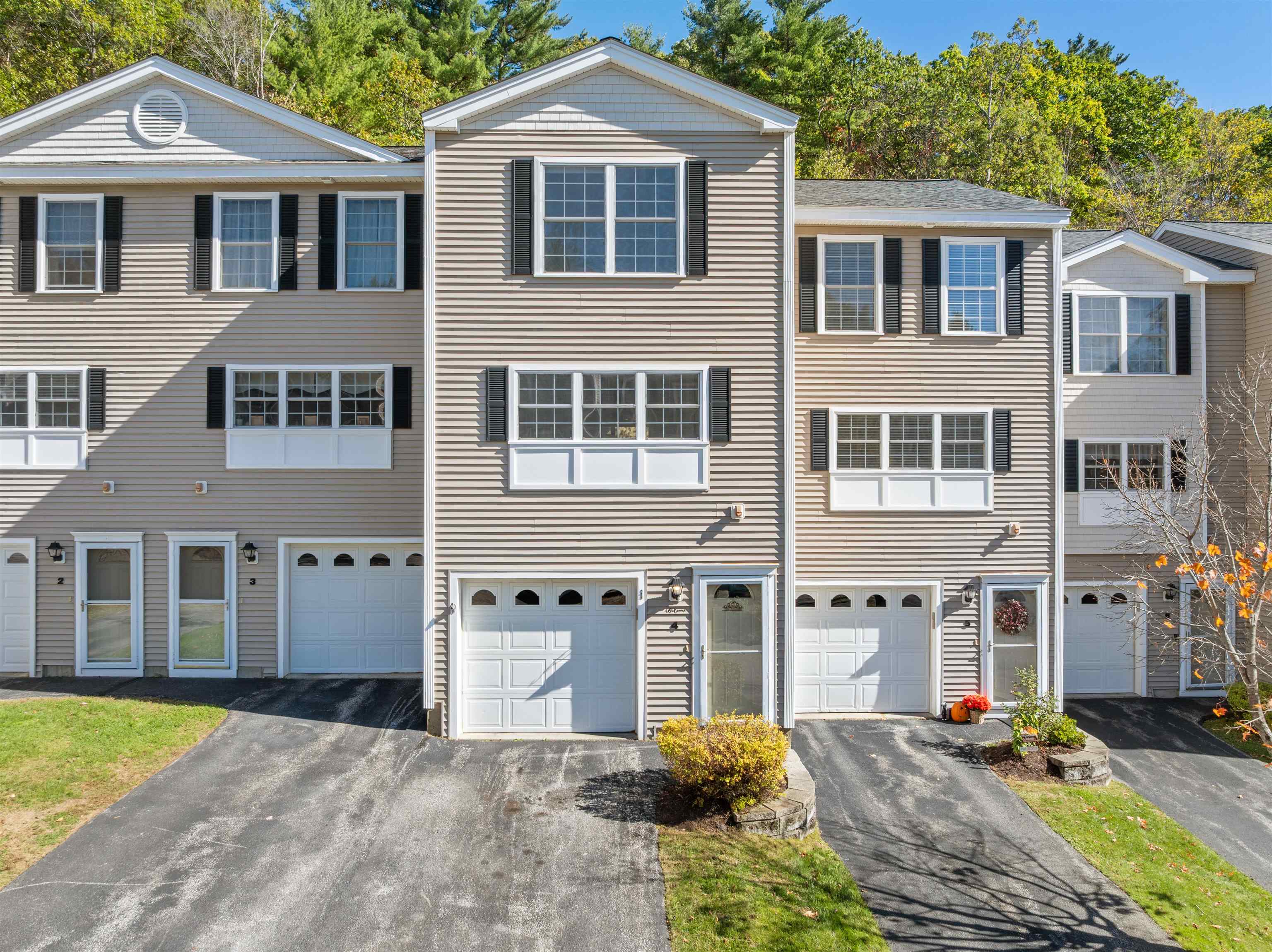 19 Dillon Way, Unit 4 Laconia, NH 03246 - Photo 2 of 40