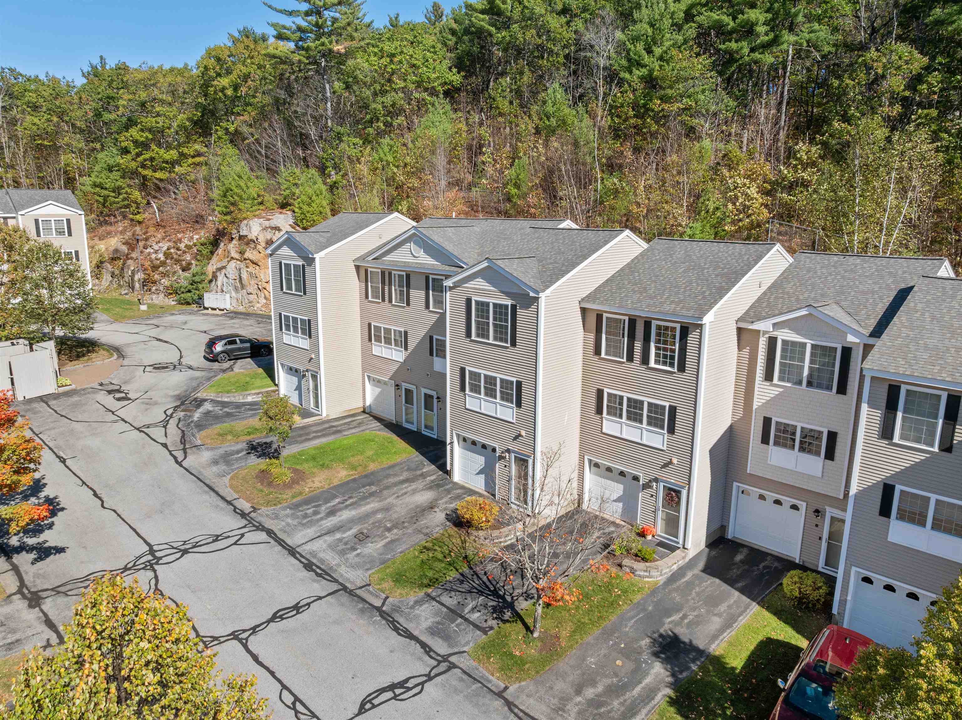 19 Dillon Way, Unit 4 Laconia, NH 03246 - Photo 4 of 40