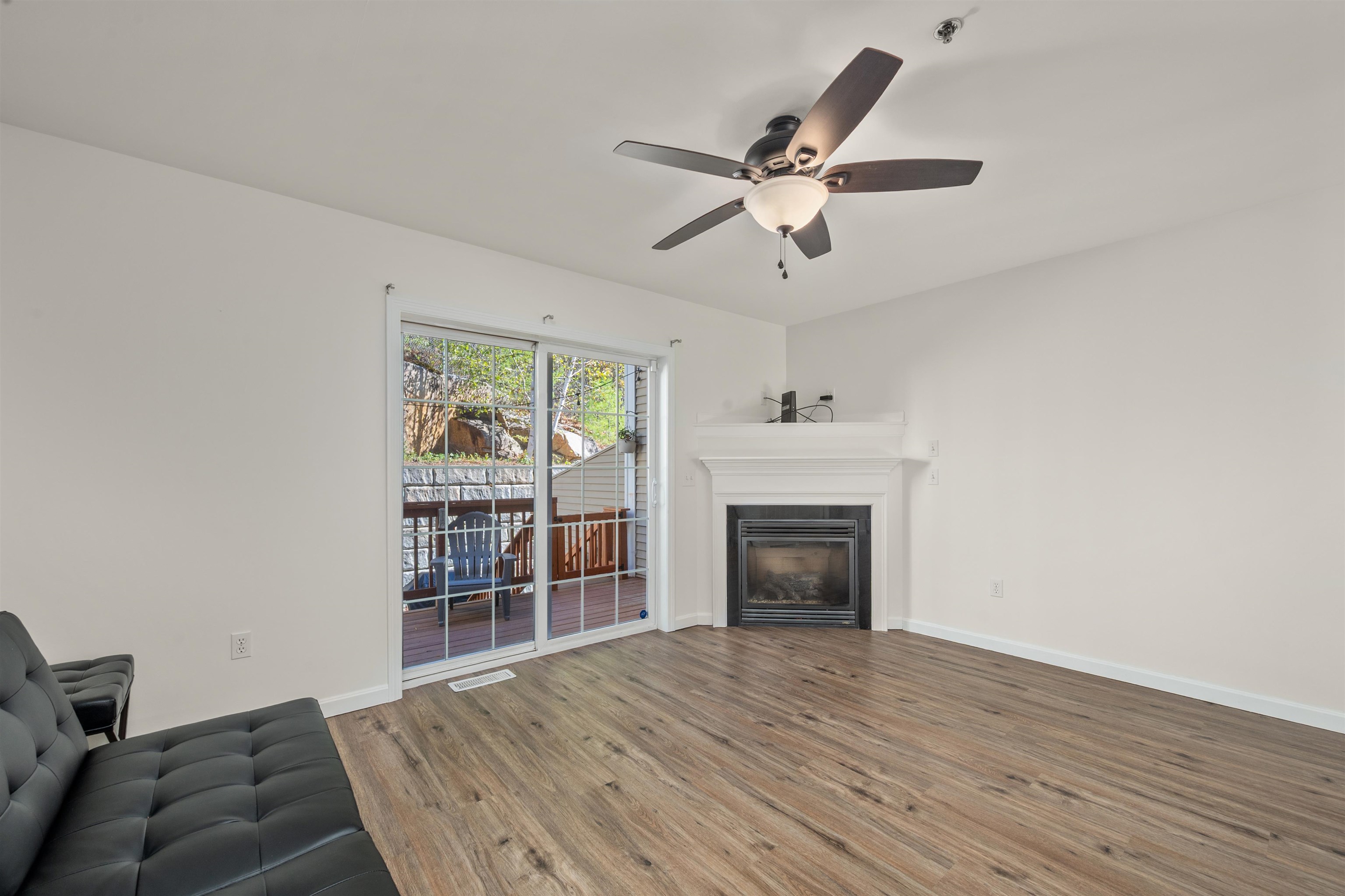 19 Dillon Way, Unit 4 Laconia, NH 03246 - Photo 9 of 40