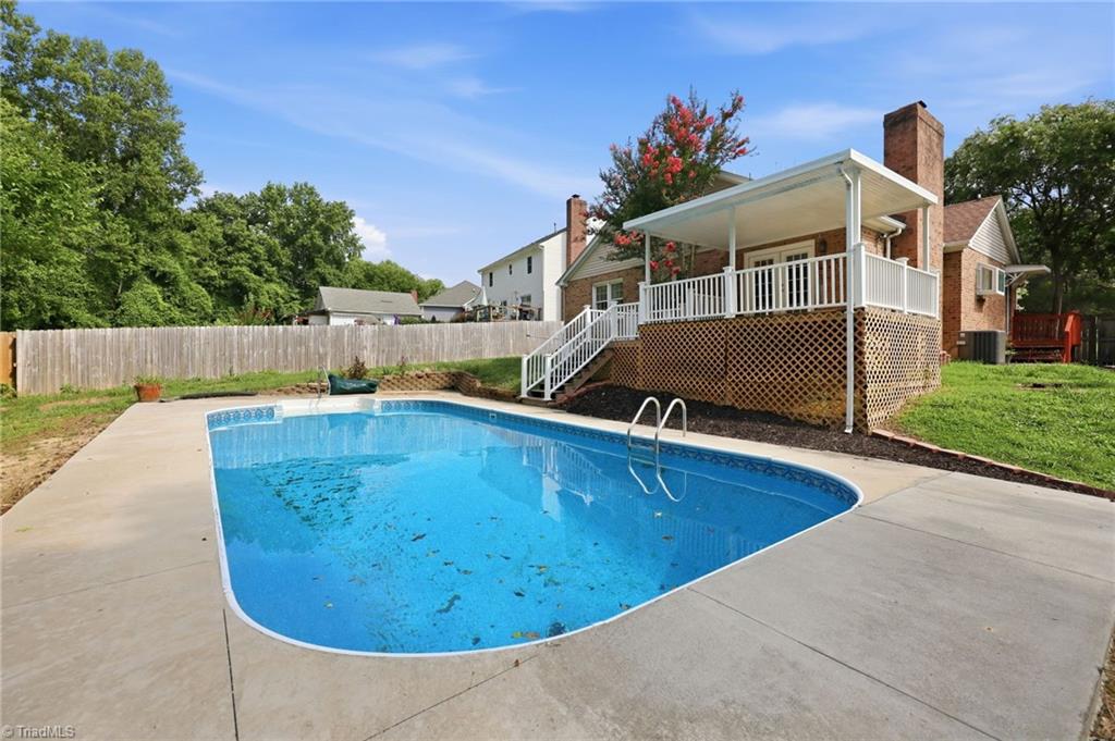 314 Canterbury Road High Point, NC 27262 - Photo 32 of 37