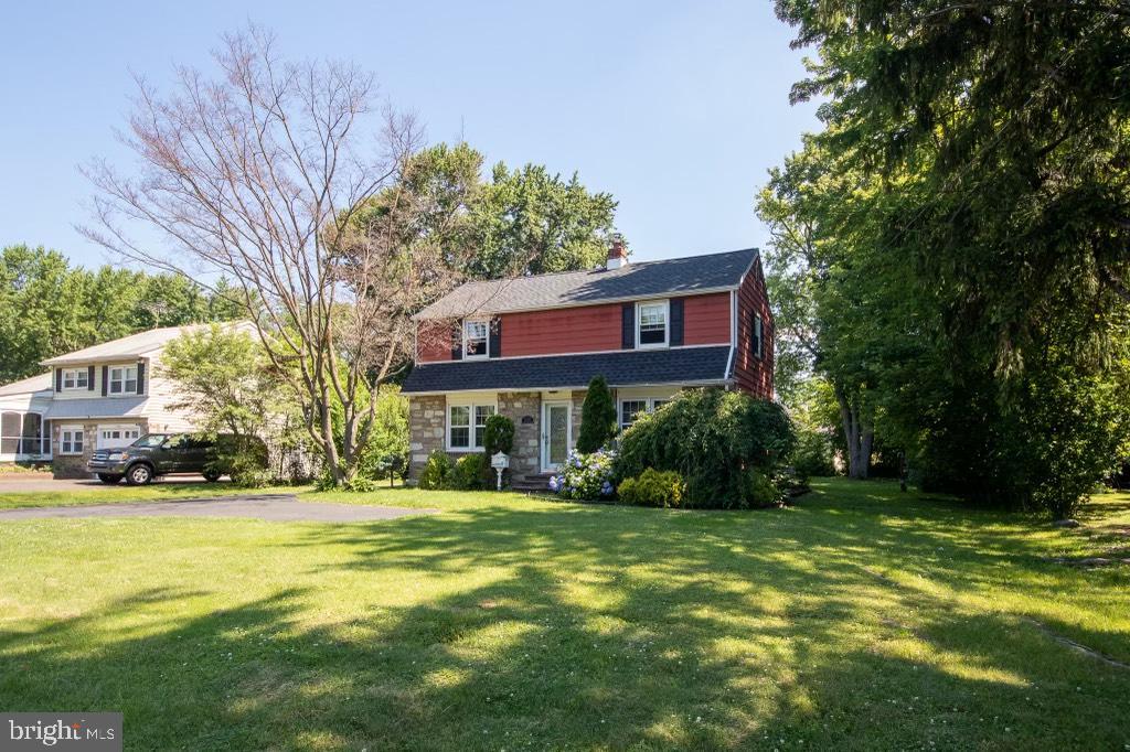 1131 West County Line Road Hatboro, PA 19040 - Photo 2 of 20