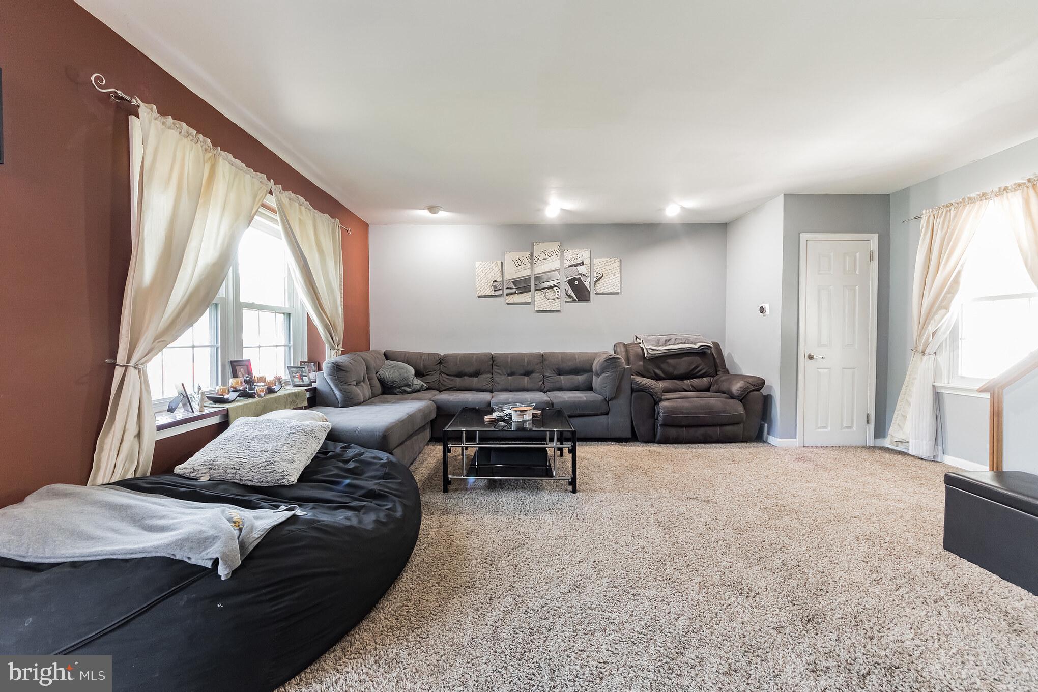 1131 West County Line Road Hatboro, PA 19040 - Photo 7 of 20
