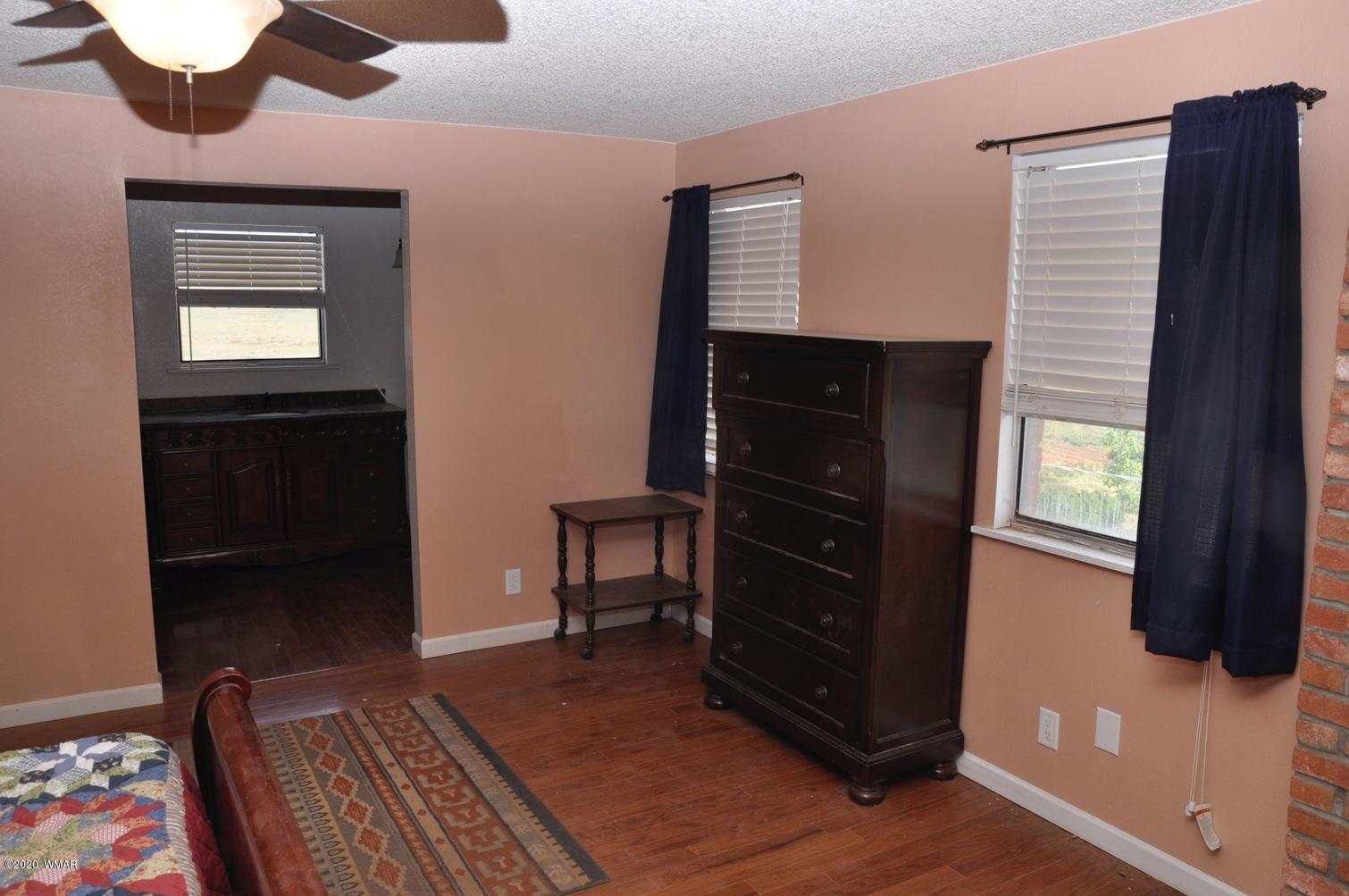 6401 Country Road Woodruff, AZ 85942 - Photo 14 of 32