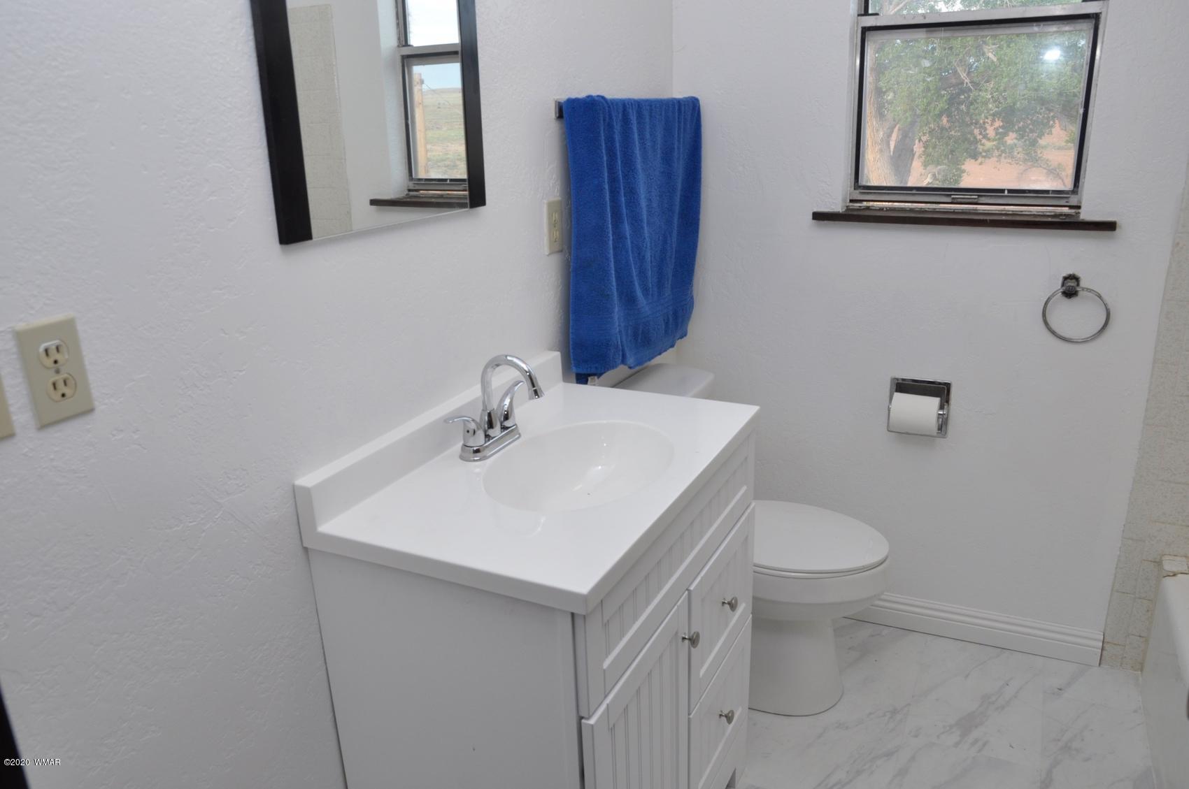 6401 Country Road Woodruff, AZ 85942 - Photo 17 of 32