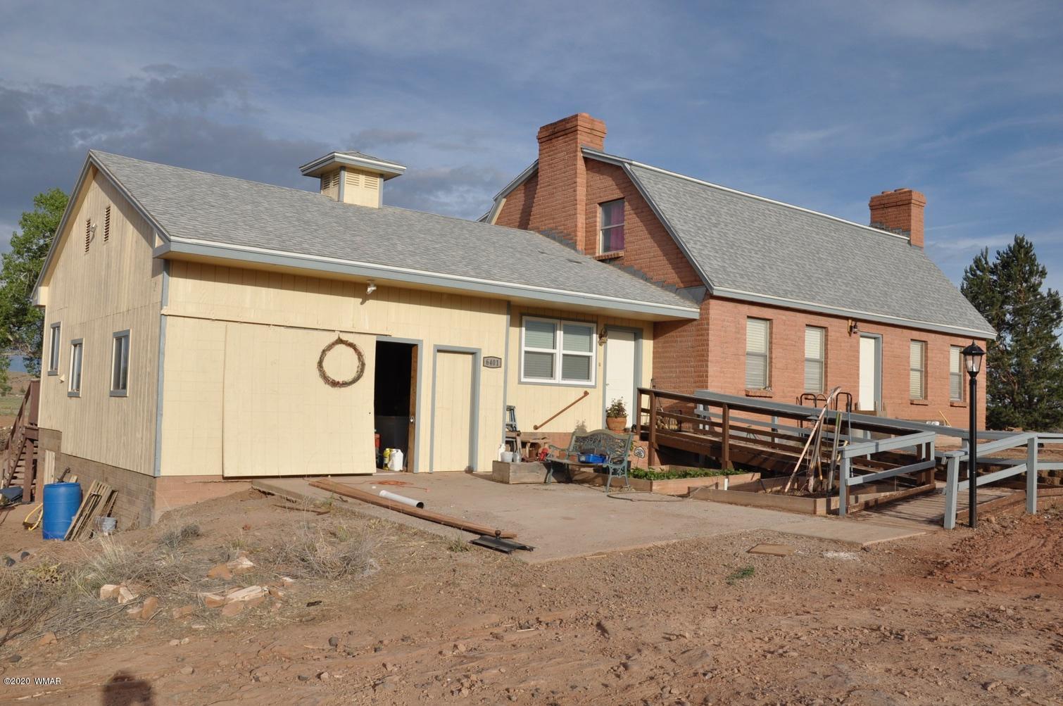 6401 Country Road Woodruff, AZ 85942 - Photo 2 of 32