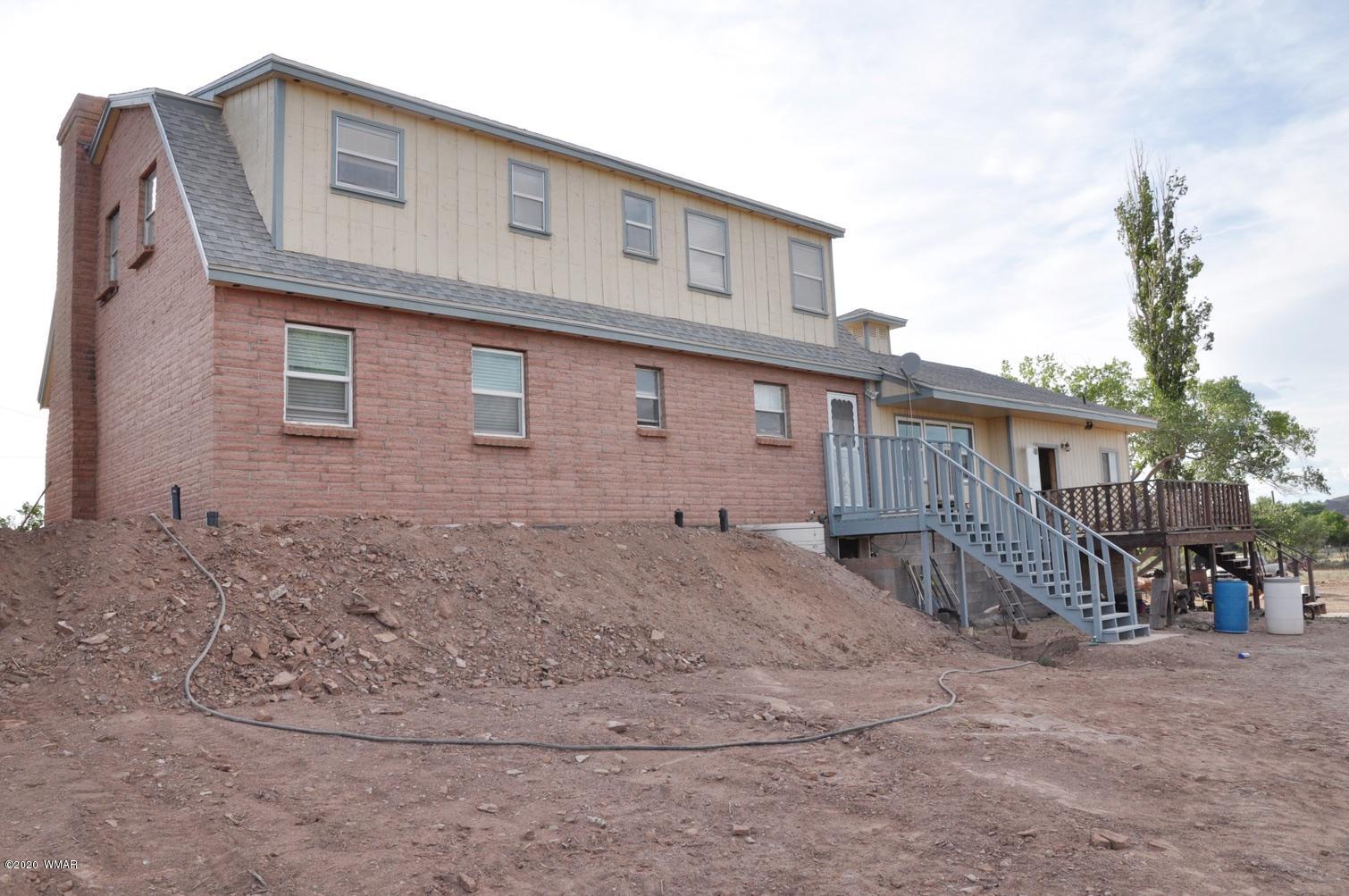 6401 Country Road Woodruff, AZ 85942 - Photo 3 of 32