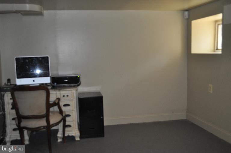 775 Harvard Street Northwest Washington, DC 20001 - Photo 3 of 11 Basement