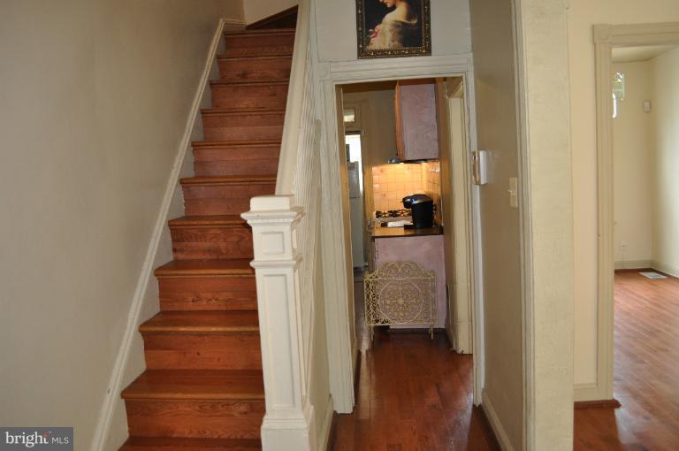 775 Harvard Street Northwest Washington, DC 20001 - Photo 8 of 11 Interior (General)
