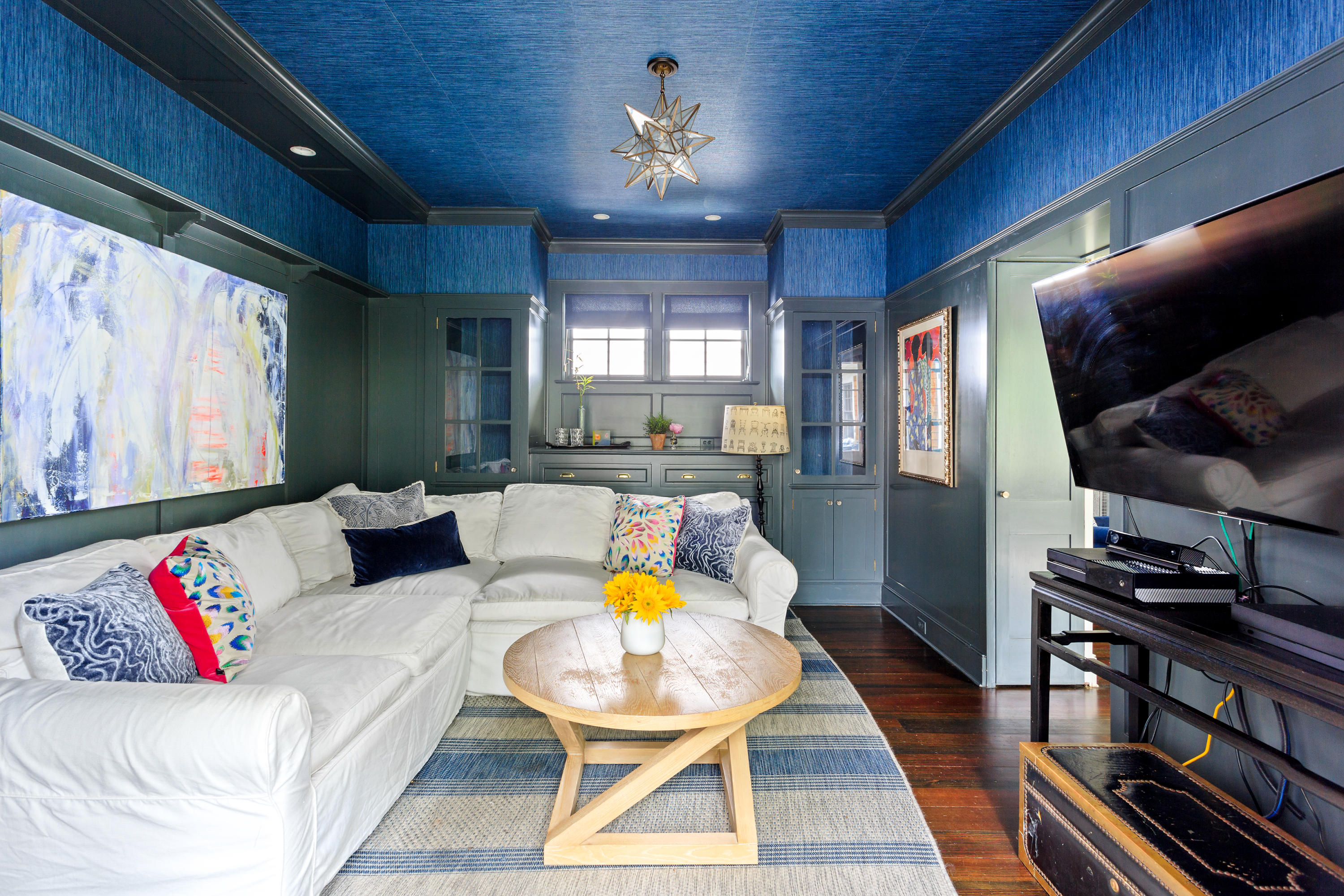 29 Pine Point Road Rowayton, CT 06853 - Photo 6 of 21 a living room with furniture and a flat screen tv