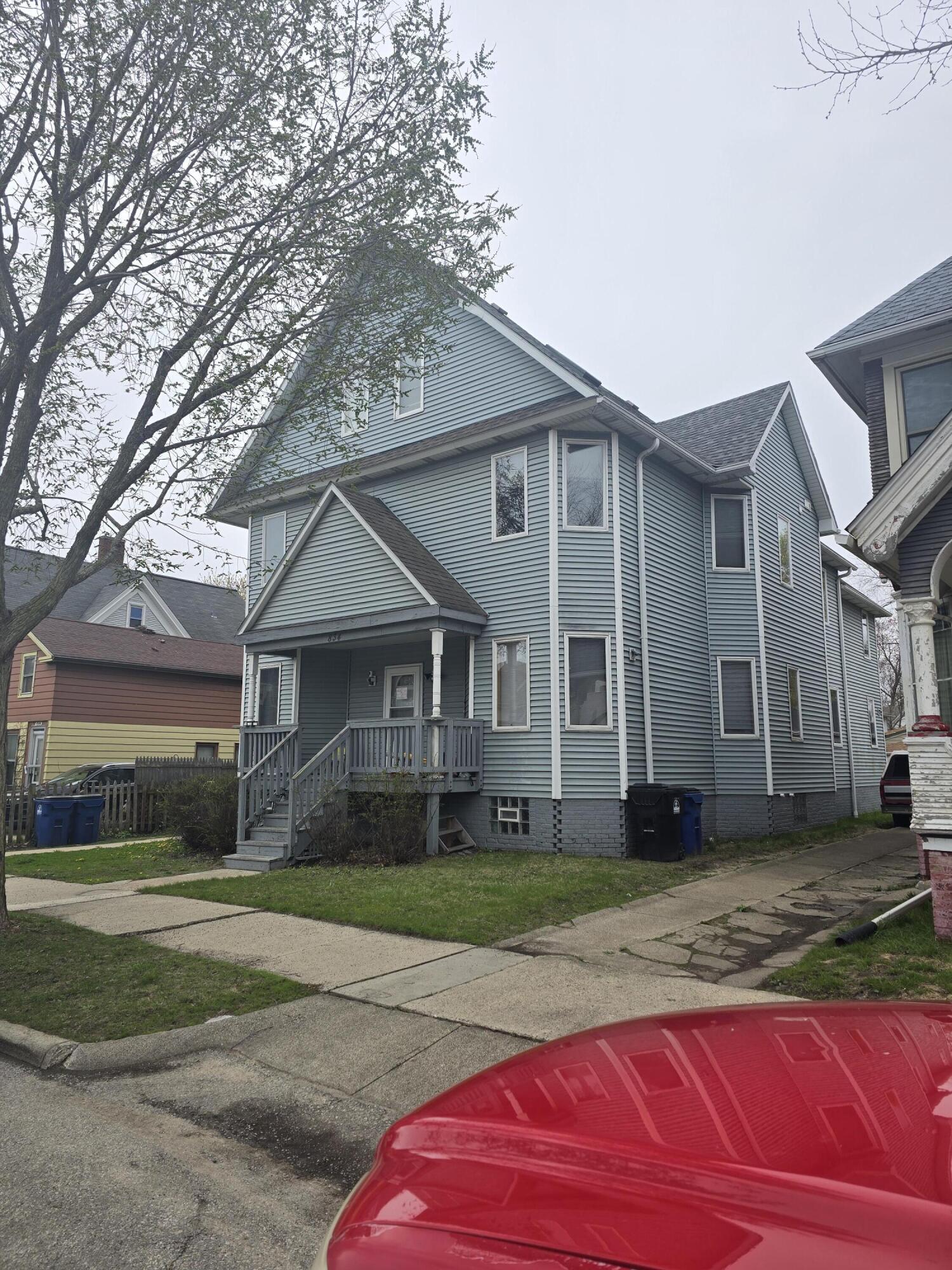 834 Park Avenue Racine, WI 53403 - Photo 1 of 1 20250502_120424